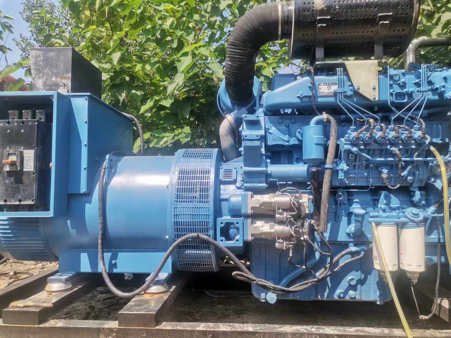 伊宁县详细说明降低 800kW 柴油发电机输出电流波动的方法