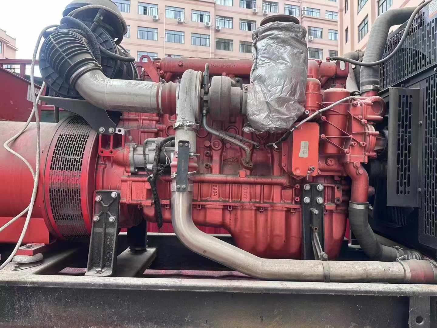 伊宁县如何选择适合 600kW 柴油发电机组的过载保护器？