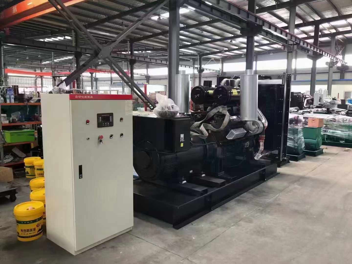 伊宁县发电机2000kVA 负载需要多大的电缆？