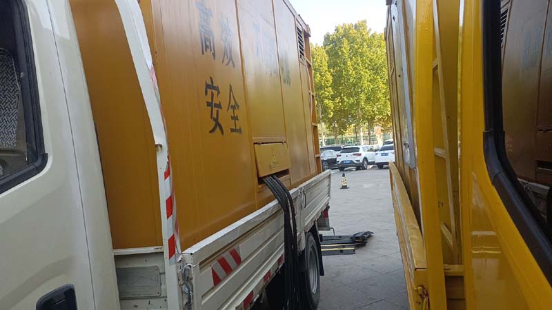 伊宁县如何判断柴油发电机组和UPS电源的切换时间是否符合要求？